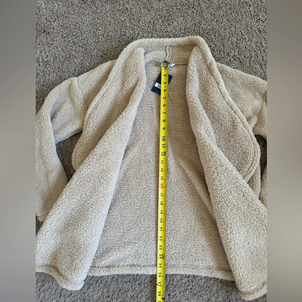 NWT Lucky Brand Beige Sherpa Outerwear Women’s size Medium